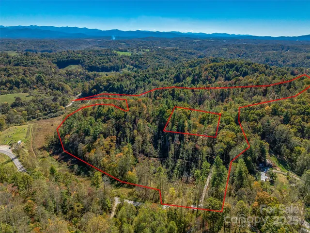 $700,000 | 99999 Meadows Town Road, Marshall, NC 28753