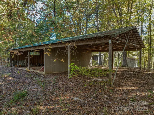 $700,000 | 99999 Meadows Town Road, Marshall, NC 28753