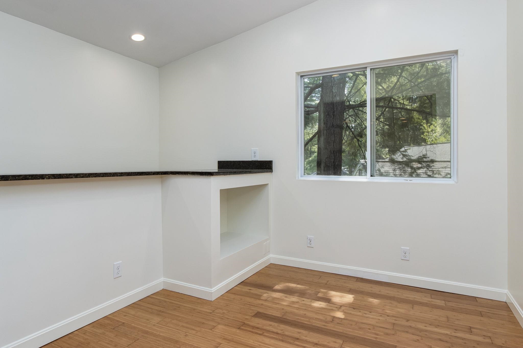 43 Hemlock Shore Drive Atkinson, NH 03811 - Photo 14 of 55