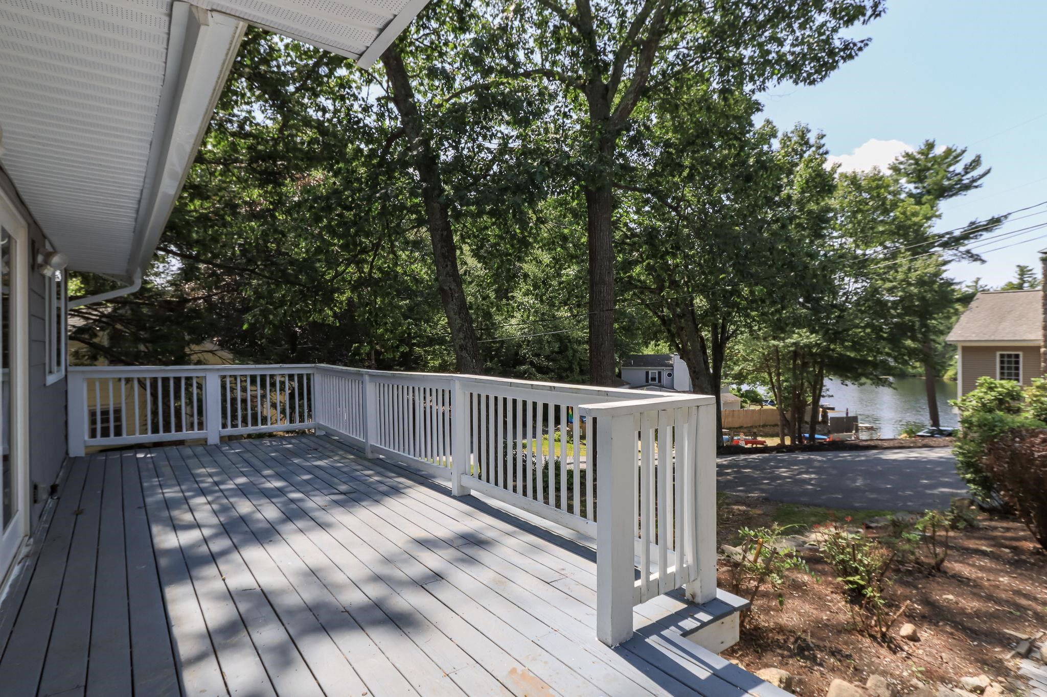 43 Hemlock Shore Drive Atkinson, NH 03811 - Photo 3 of 55