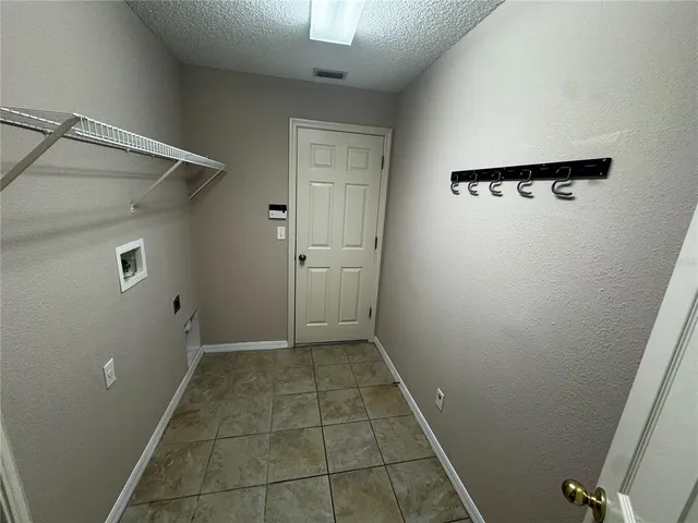 $1,850 | 1223 Cheshire Street, Groveland, FL 34736