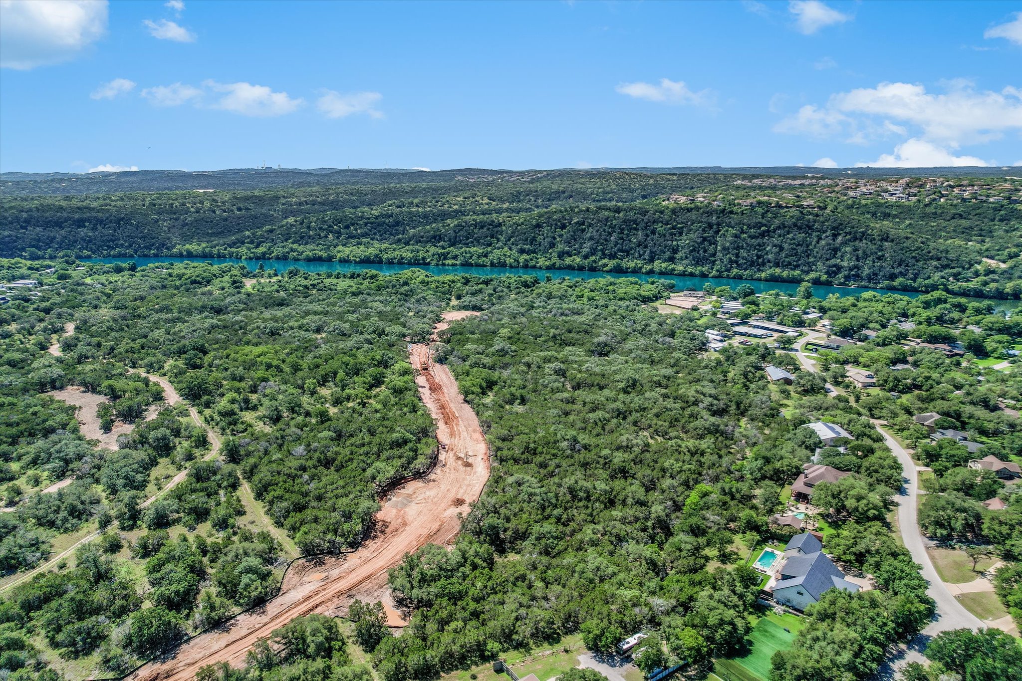 900 North Quinlan Park Road Austin, TX 78732 - Photo 1 of 10 a view of a city and green space