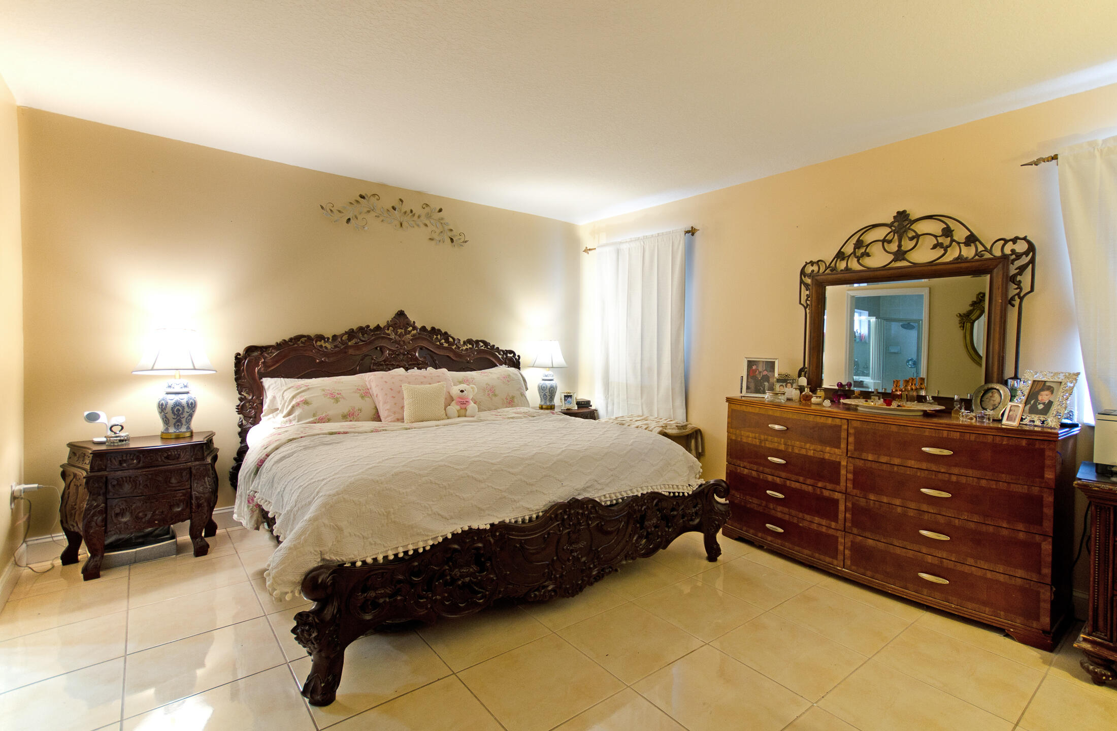 18324 Southwest 149th Place Miami, FL 33187 - Photo 17 of 30 master bed 2