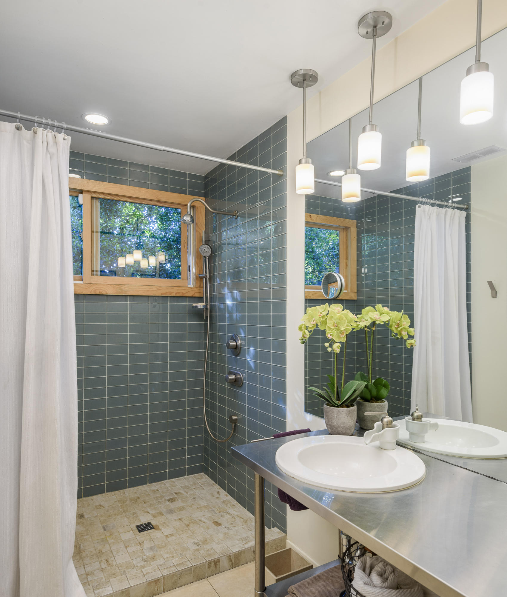 528 Alegria Road Santa Barbara, CA 93105 - Photo 15 of 15 Bath 2