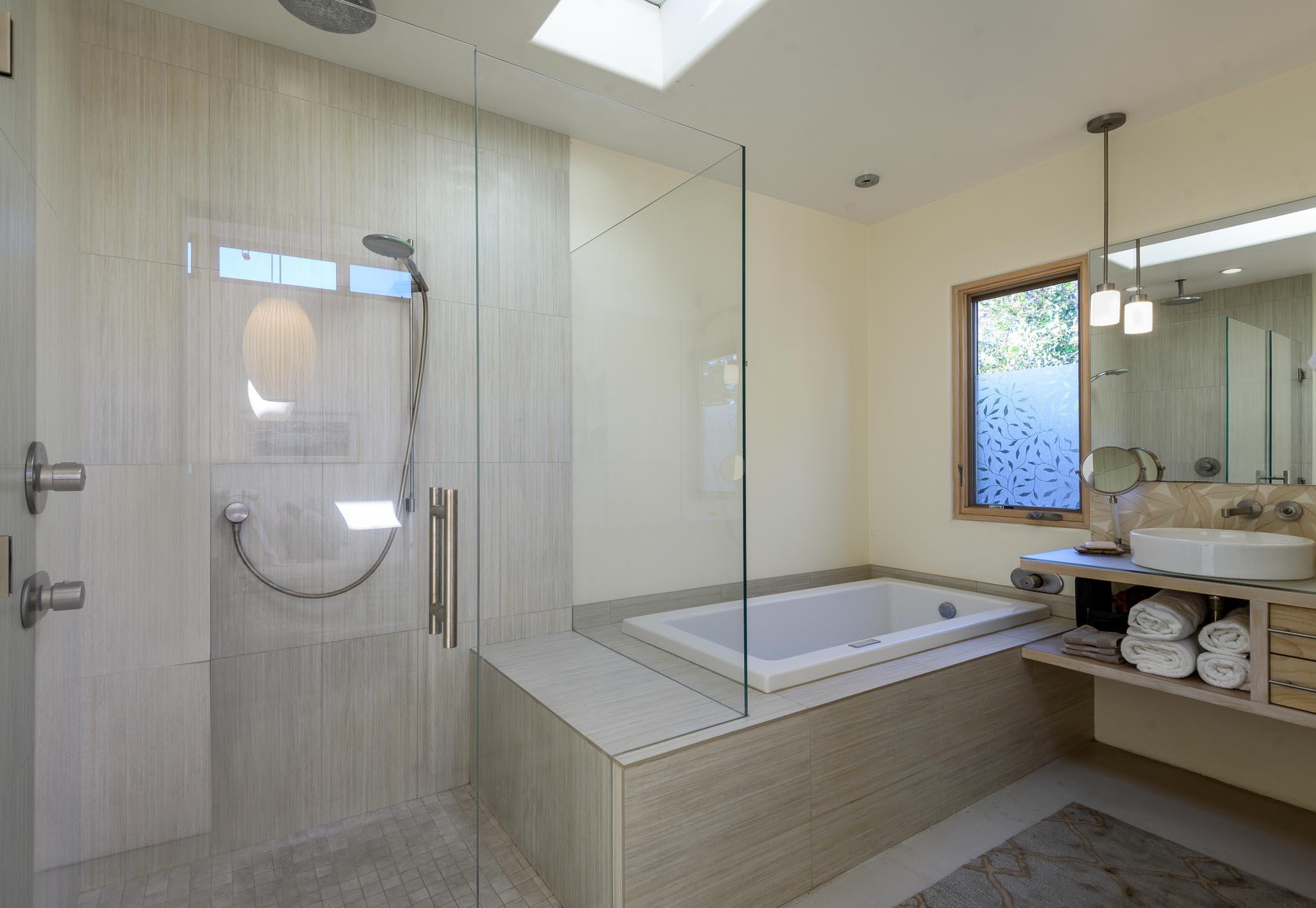 528 Alegria Road Santa Barbara, CA 93105 - Photo 8 of 15 Master Bath