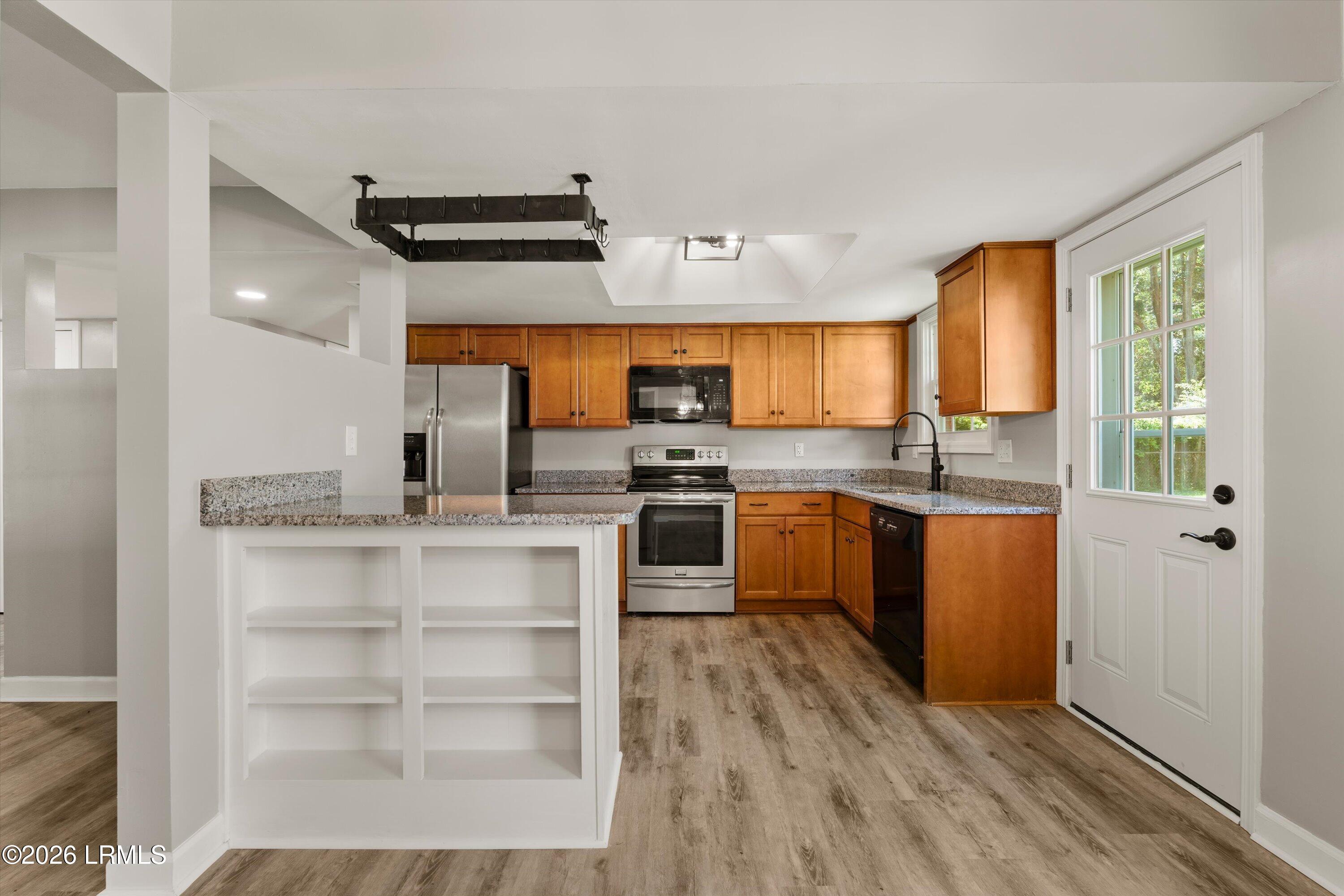 4027 Shell Point Road Beaufort, SC 29906 - Photo 11 of 44 09-4027 Shell Point Rd