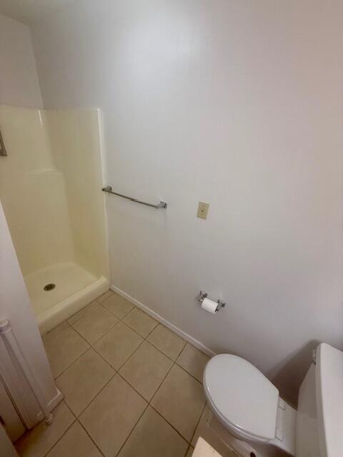 220 Angler Avenue, Unit 9 Fort Walton Beach, FL 32548 - Photo 12 of 17 IMG_4122