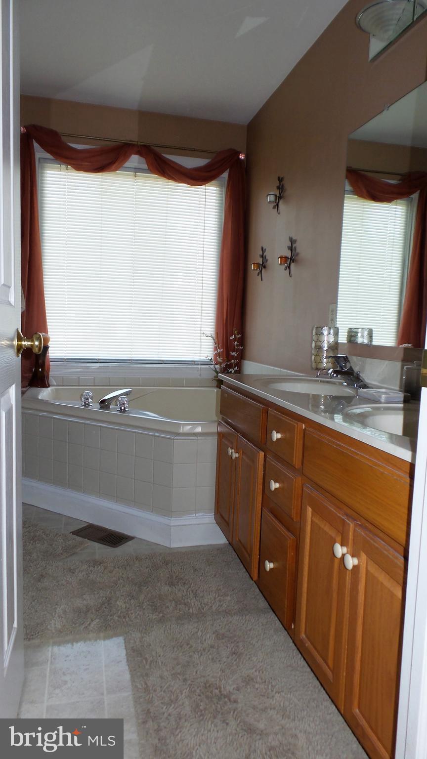 39 Wetherburn Road Enola, PA 17025 - Photo 19 of 23 Gallery Image 19