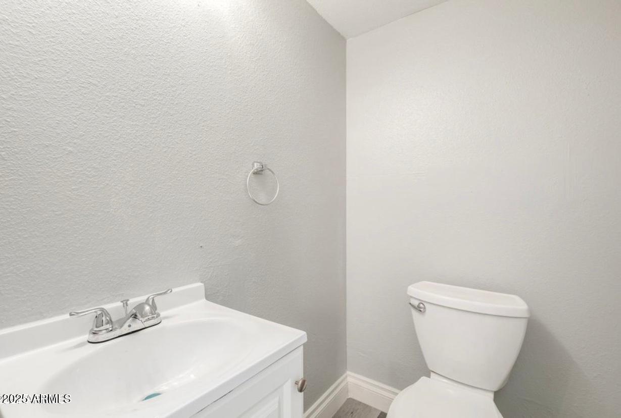 2674 North 43rd Avenue, Unit 22C Phoenix, AZ 85009 - Photo 20 of 26 Image-5