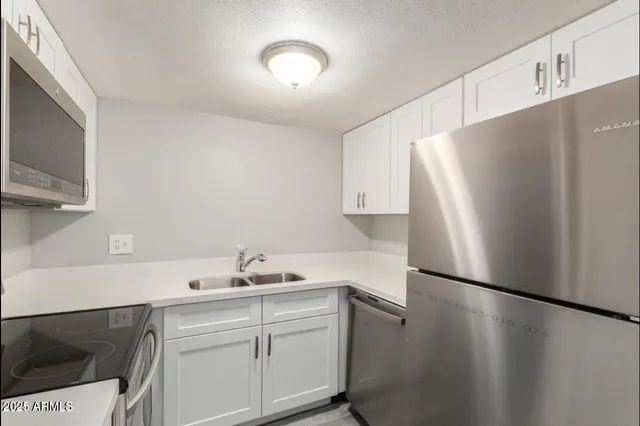 $1,425 | 2674 North 43rd Avenue, Unit 22C, Phoenix, AZ 85009