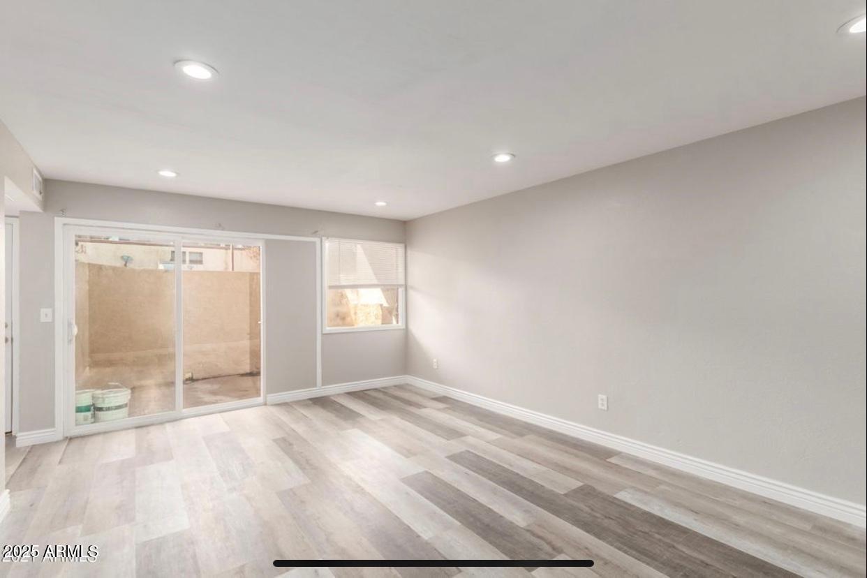 2674 North 43rd Avenue, Unit 22C Phoenix, AZ 85009 - Photo 24 of 26 Image-9