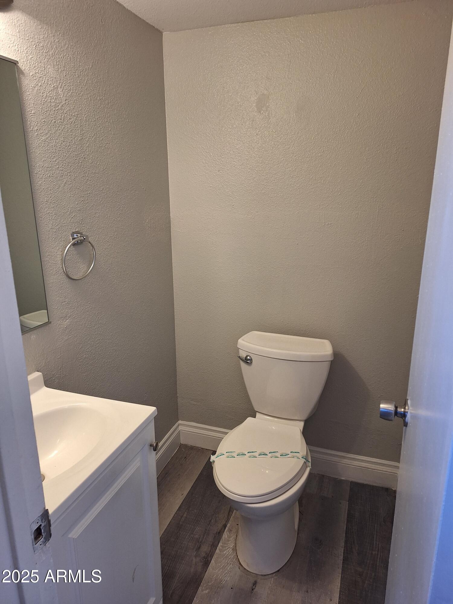 2674 North 43rd Avenue, Unit 22C Phoenix, AZ 85009 - Photo 6 of 26 20231030_123939