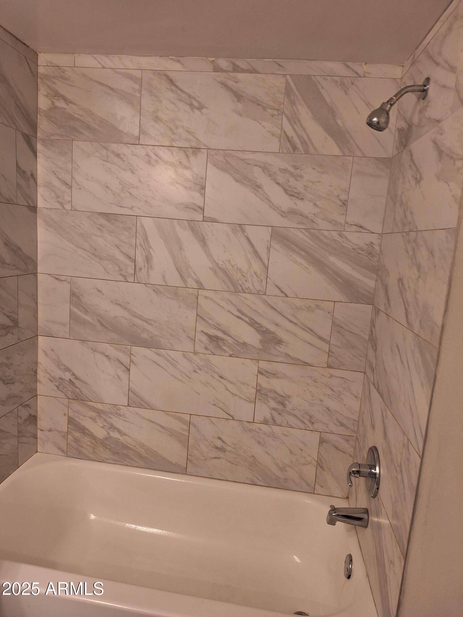 2674 North 43rd Avenue, Unit 22C Phoenix, AZ 85009 - Photo 9 of 26 20231030_124045