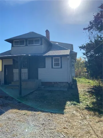 $249,000 | 1034 West Truman Road, Independence, MO 64050