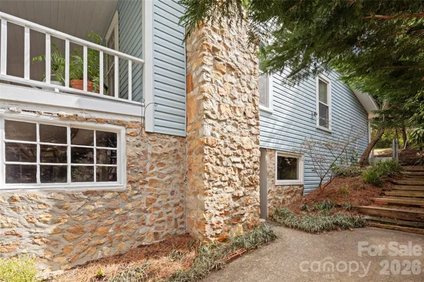 $455,000 | 255 Hinson Terrace, Saluda, NC 28773
