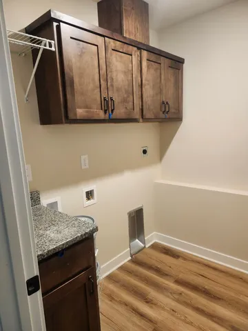 $372,400 | 414 Knollwood Avenue, St. Croix Falls, WI 54024