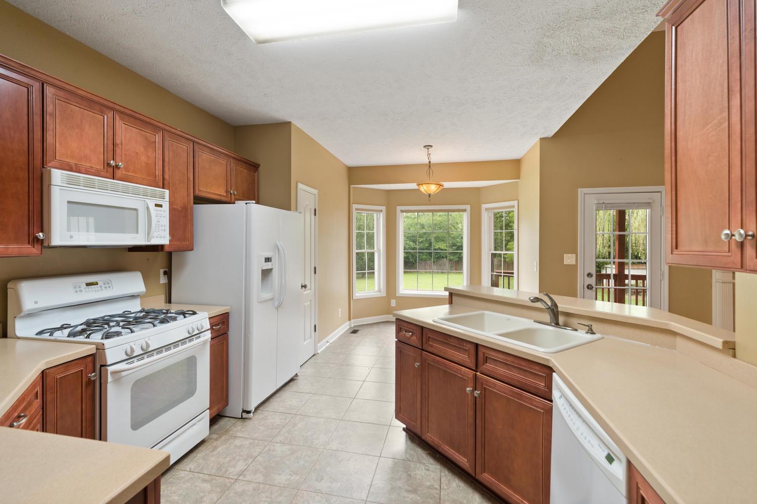 987 South Ridge Trail Clarksville, TN 37043 - Photo 12 of 30 Gallery Image 12