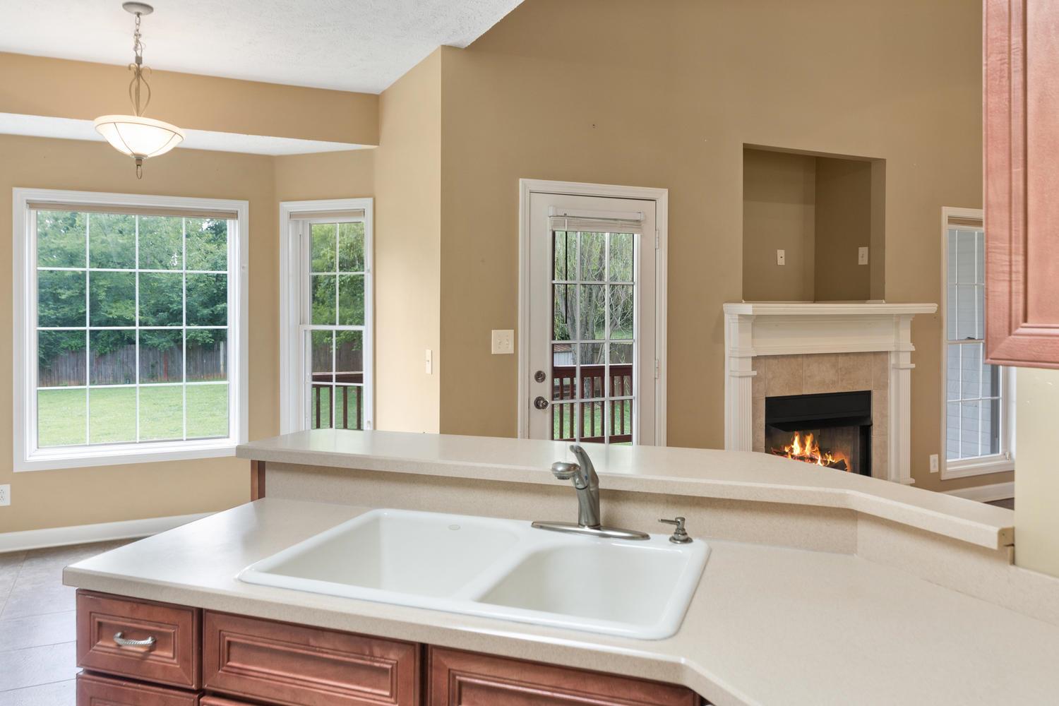987 South Ridge Trail Clarksville, TN 37043 - Photo 13 of 30 Gallery Image 13