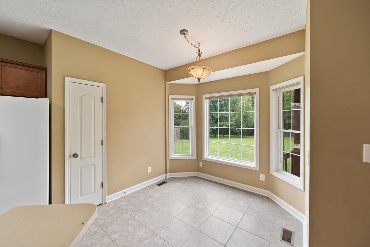 987 South Ridge Trail Clarksville, TN 37043 - Photo 16 of 30 Gallery Image 16
