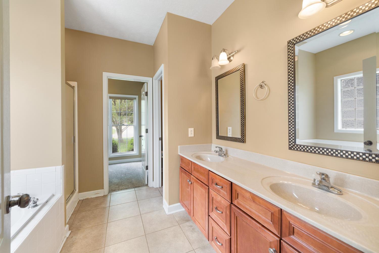 987 South Ridge Trail Clarksville, TN 37043 - Photo 19 of 30 Gallery Image 19