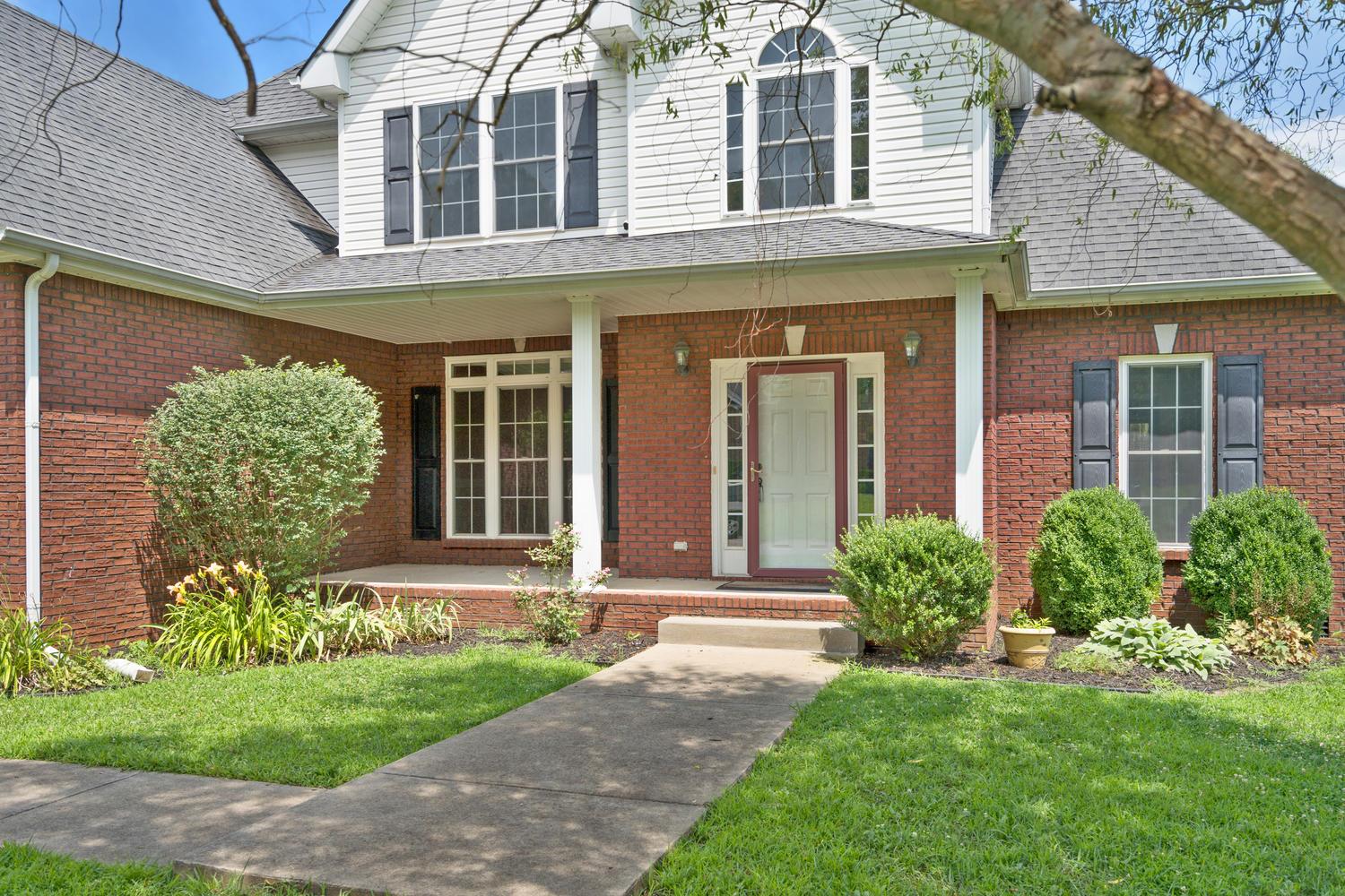 987 South Ridge Trail Clarksville, TN 37043 - Photo 3 of 30 Gallery Image 3