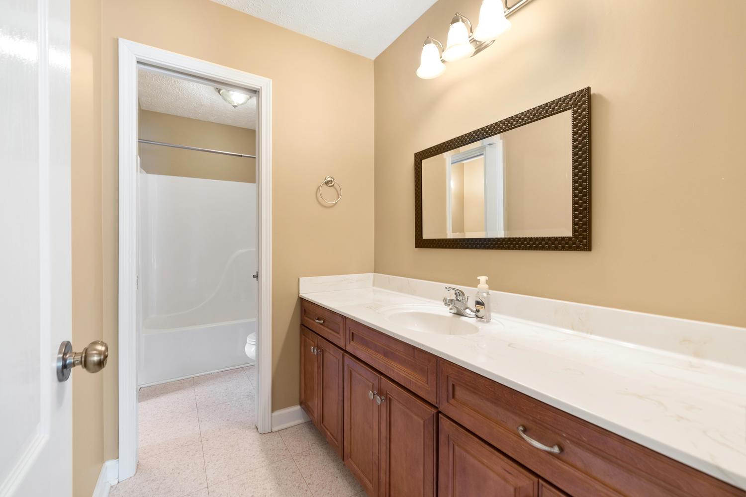 987 South Ridge Trail Clarksville, TN 37043 - Photo 26 of 30 Gallery Image 26