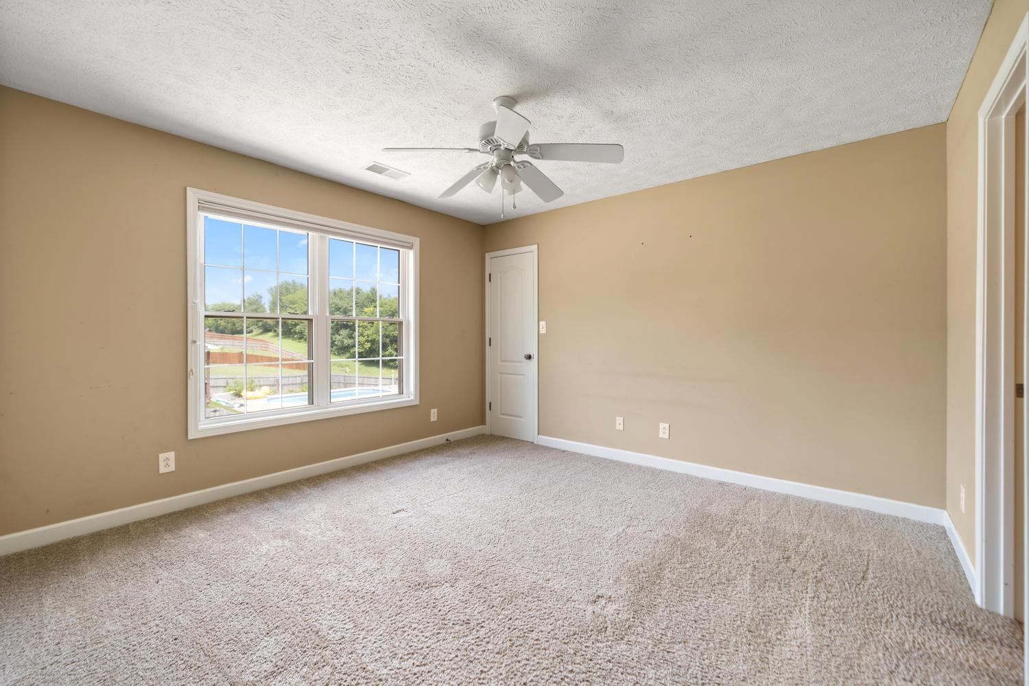 987 South Ridge Trail Clarksville, TN 37043 - Photo 27 of 30 Gallery Image 27