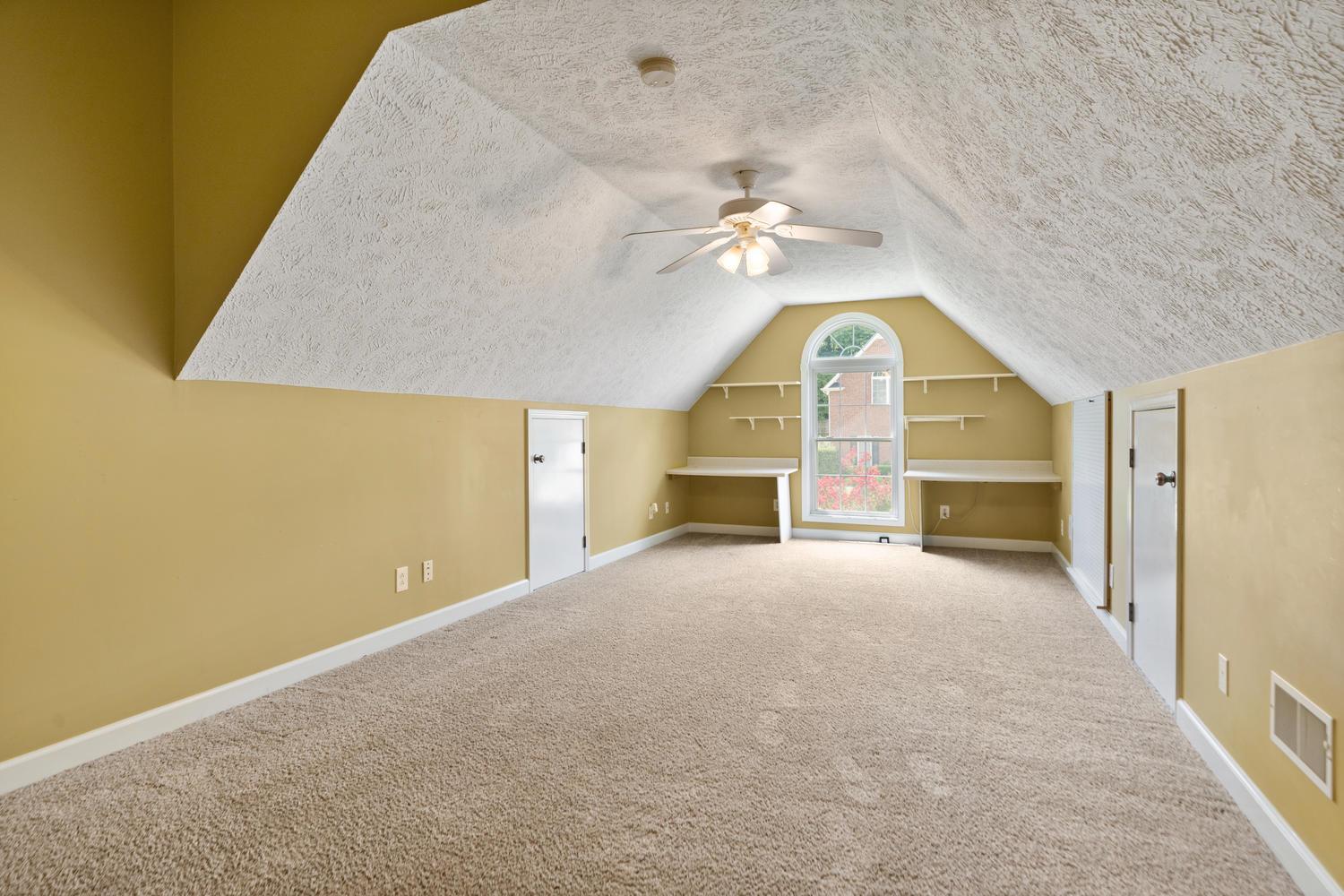 987 South Ridge Trail Clarksville, TN 37043 - Photo 28 of 30 Gallery Image 28