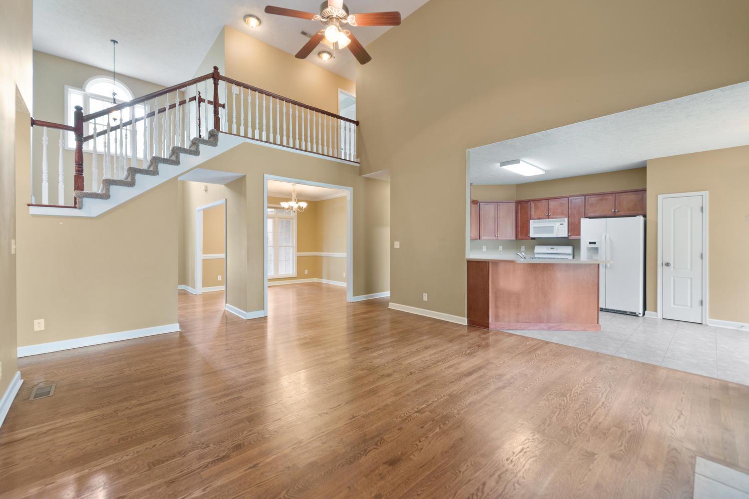 987 South Ridge Trail Clarksville, TN 37043 - Photo 7 of 30 Gallery Image 7