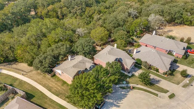 $429,900 | 404 East Whitener Road, Euless, TX 76040