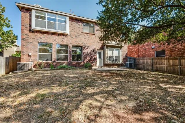 $429,900 | 404 East Whitener Road, Euless, TX 76040