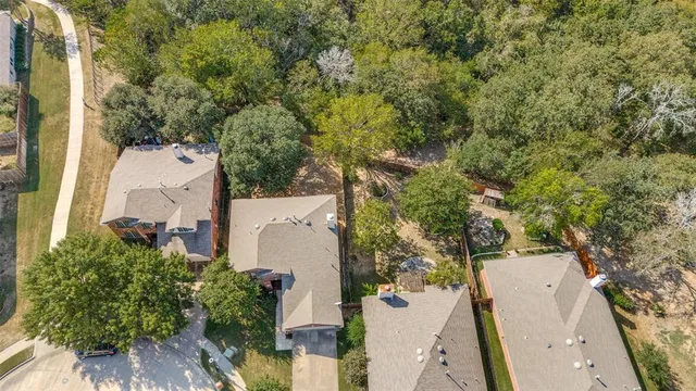 $429,900 | 404 East Whitener Road, Euless, TX 76040