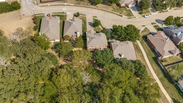 $429,900 | 404 East Whitener Road, Euless, TX 76040