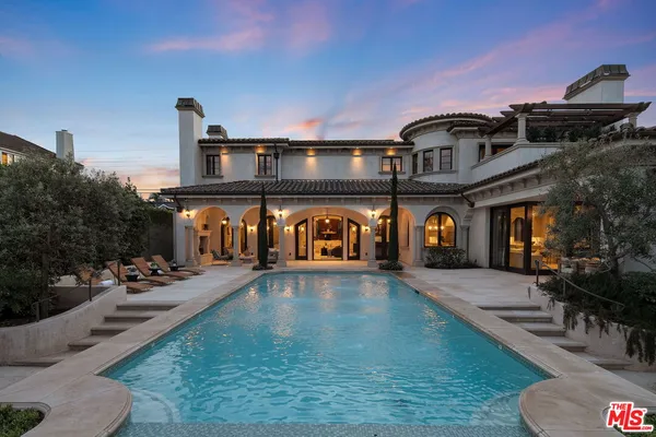 $6,588,000 | 6882 Arizona Avenue, Los Angeles, CA 90045