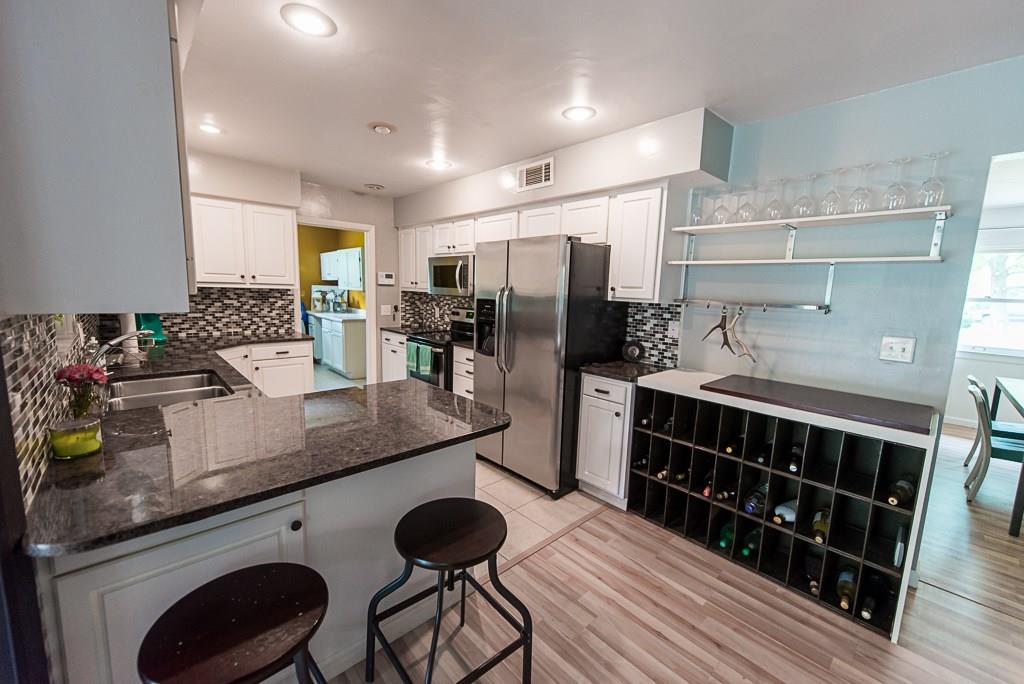 7050 Spring Mill Road Indianapolis, IN 46260 - Photo 11 of 39 Gallery Image 11