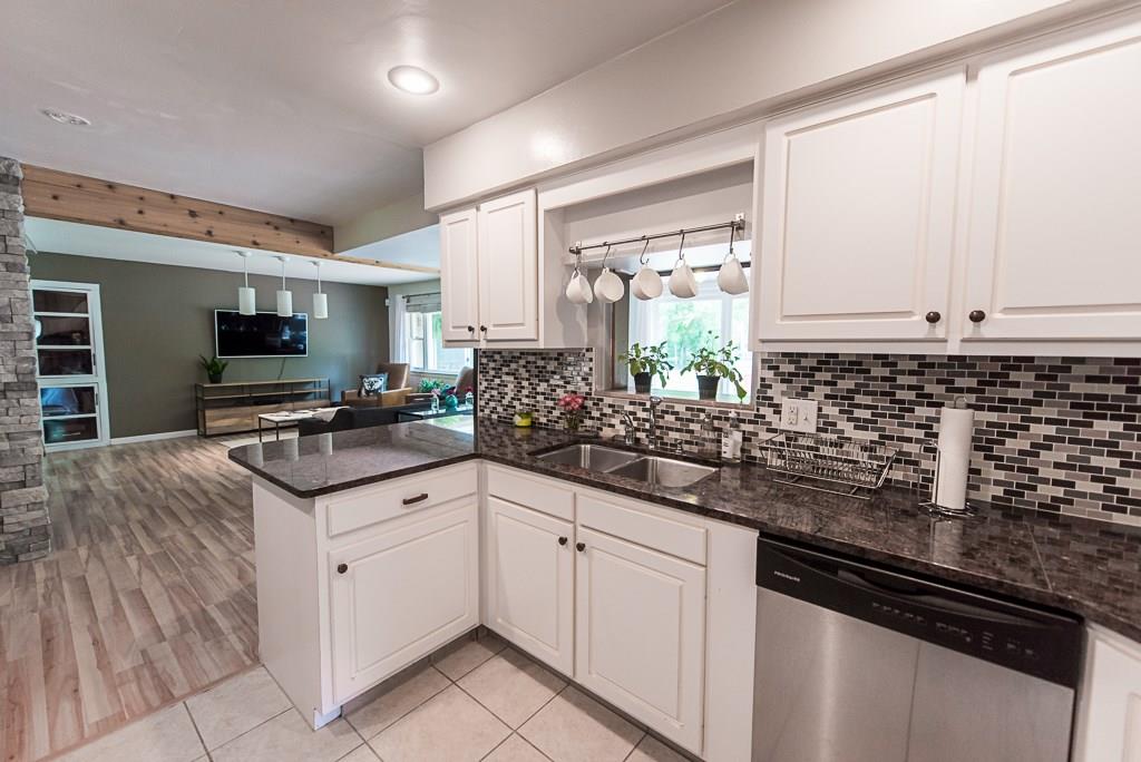 7050 Spring Mill Road Indianapolis, IN 46260 - Photo 14 of 39 Gallery Image 14