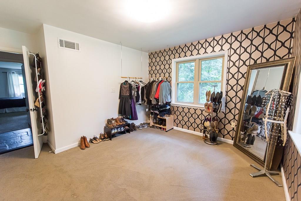 7050 Spring Mill Road Indianapolis, IN 46260 - Photo 25 of 39 Gallery Image 25