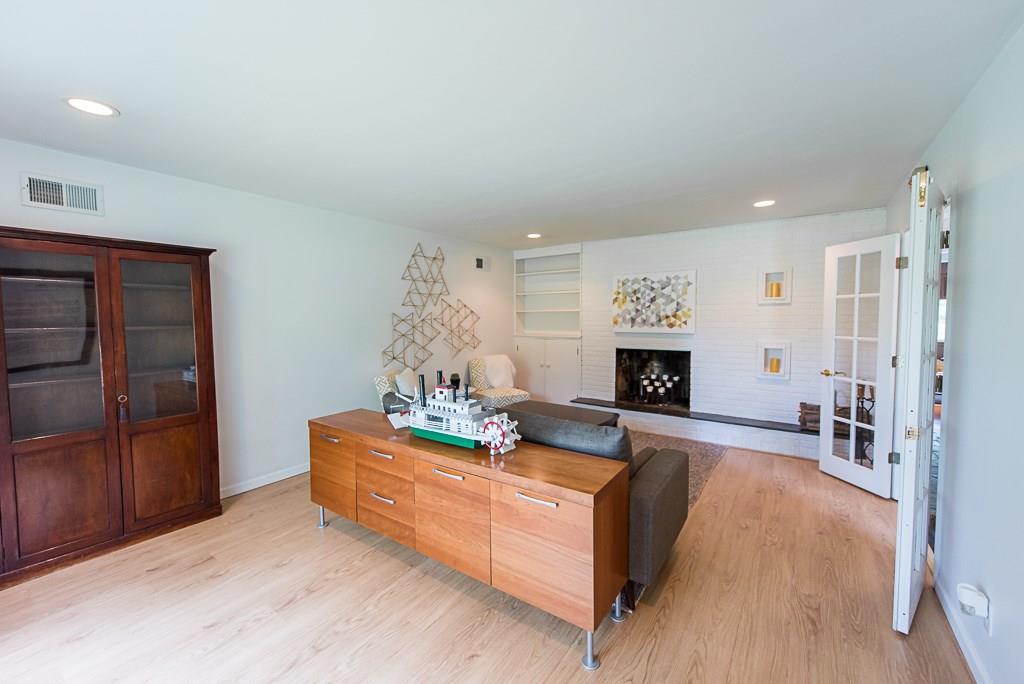 7050 Spring Mill Road Indianapolis, IN 46260 - Photo 6 of 39 Gallery Image 6