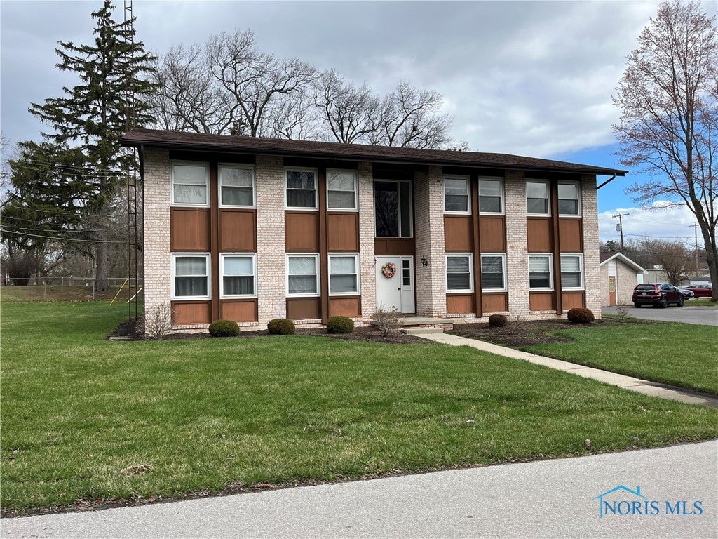 5951 Cemetery Road Whitehouse, OH 43571 - Photo 1 of 10 Gallery Image 1