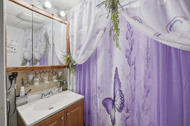 $475,000 | 63 Worcester Street, West Springfield, MA 01089