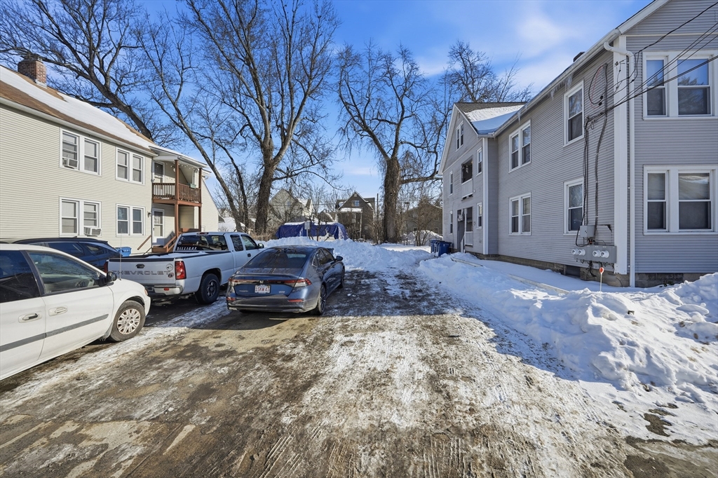 63 Worcester Street West Springfield, MA 01089 - Photo 39 of 42