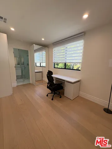 $17,500 | 10520 Ashton Avenue, Los Angeles, CA 90024