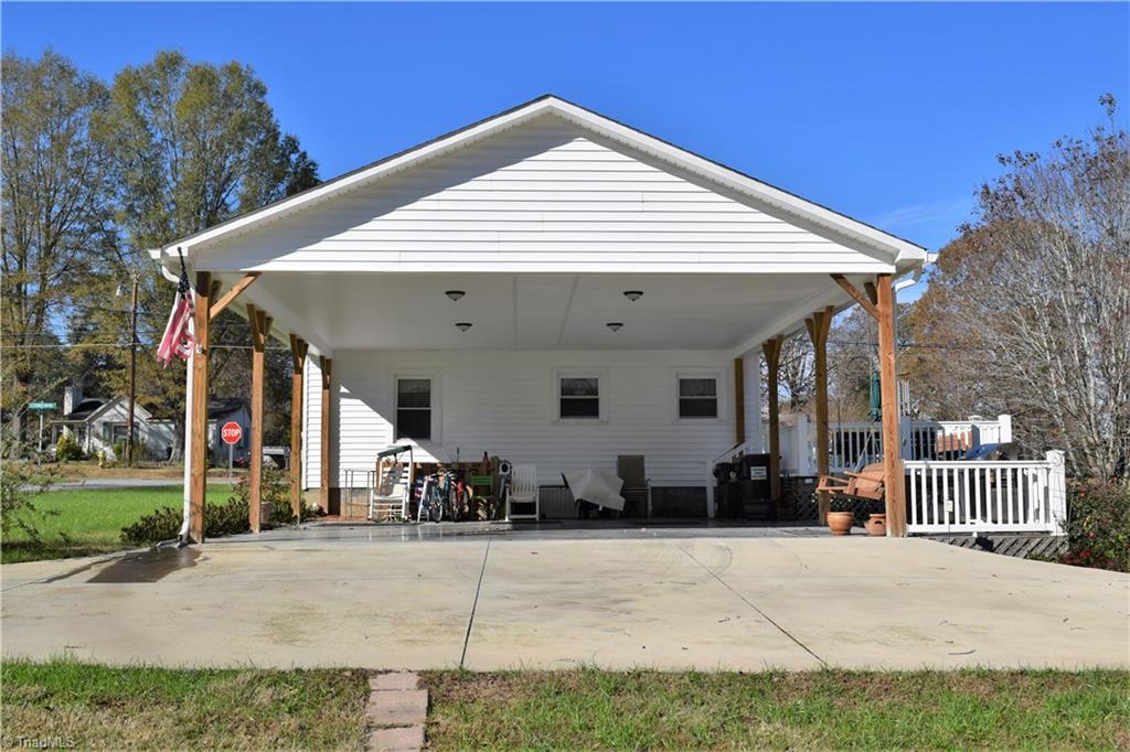 758 Stokesburg Road Walnut Cove, NC 27052 - Photo 16 of 19 Carport