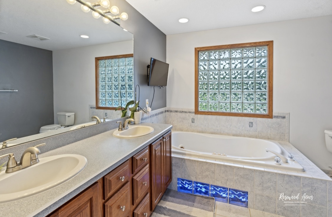 2239 Fox Run Drive Kankakee, IL 60901 - Photo 13 of 25
