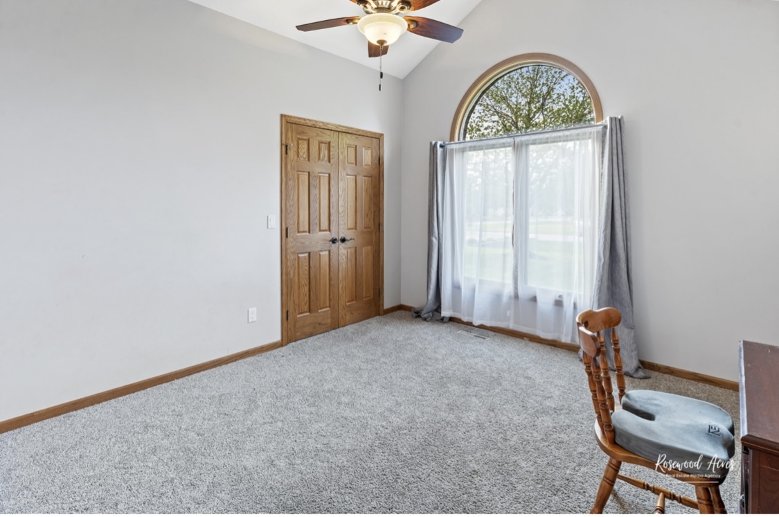 2239 Fox Run Drive Kankakee, IL 60901 - Photo 16 of 25