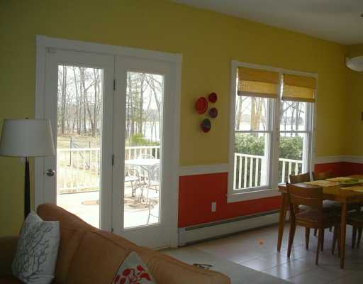 274 Wickford Point Road North Kingstown, RI 02852 - Photo 3 of 8 Den/Family/Great Room.