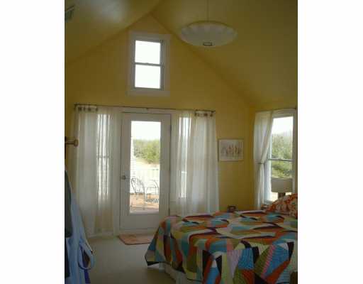 274 Wickford Point Road North Kingstown, RI 02852 - Photo 4 of 8 Master Bedroom.