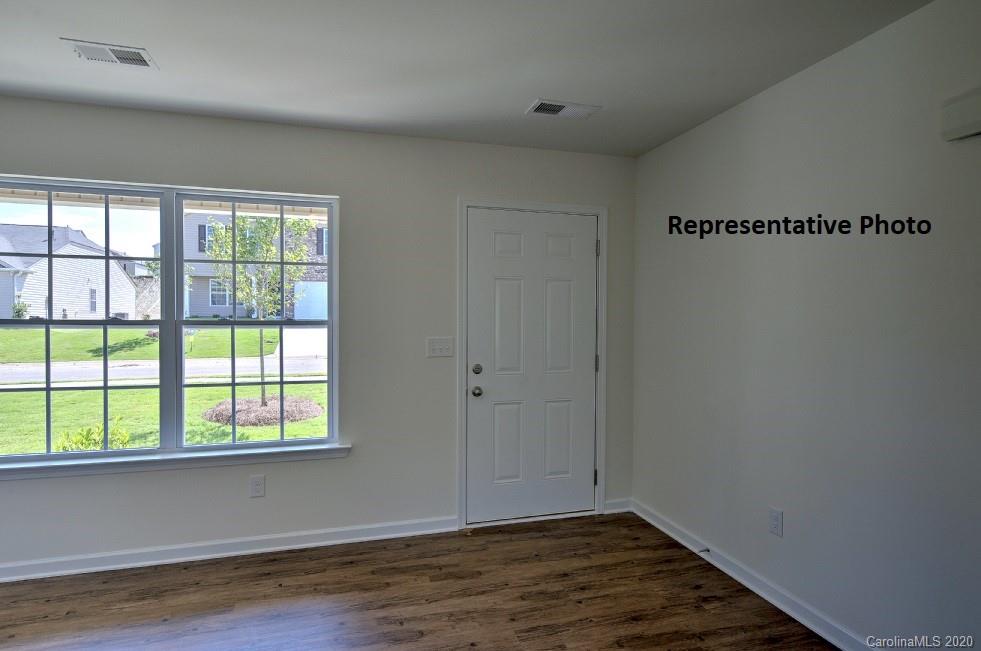 7409 Finnigan Road Charlotte, NC 28215 - Photo 2 of 24 Gallery Image 2