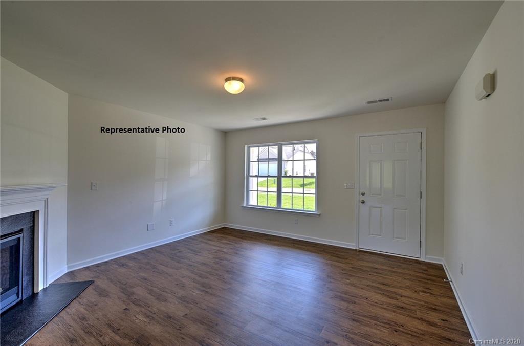 7409 Finnigan Road Charlotte, NC 28215 - Photo 10 of 24 Gallery Image 10