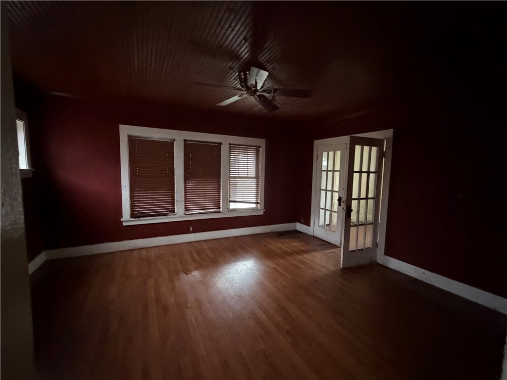 1661 Norton Street Rochester, NY 14609 - Photo 8 of 15